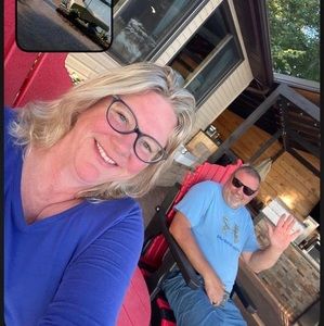 Meet your Posher, Jenny